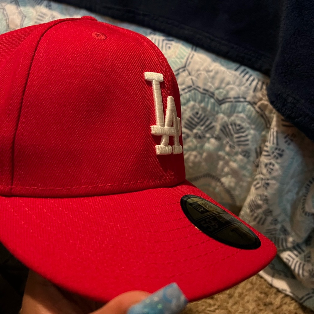 LA Red Fitted